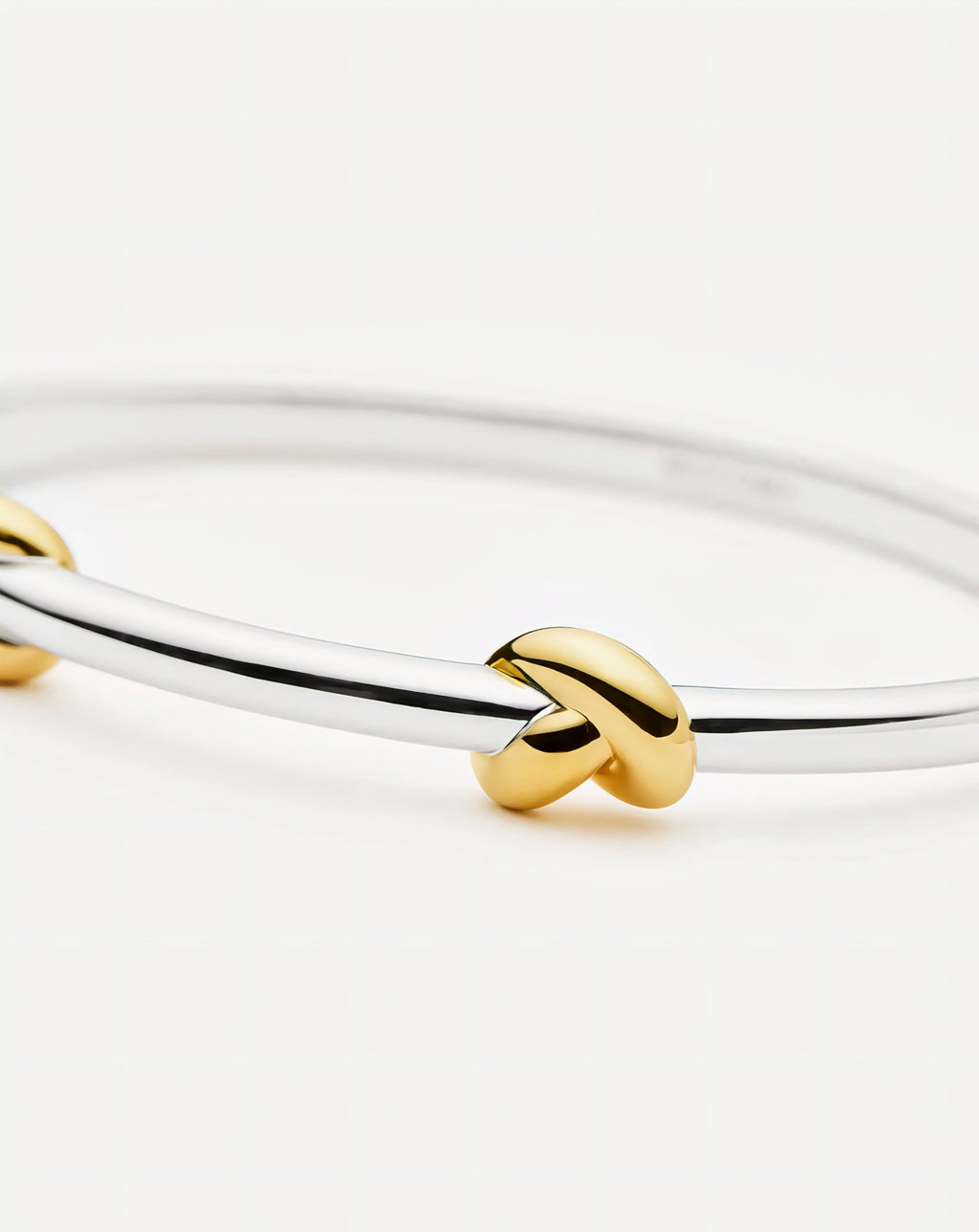 Two-tone knot silver bracelet